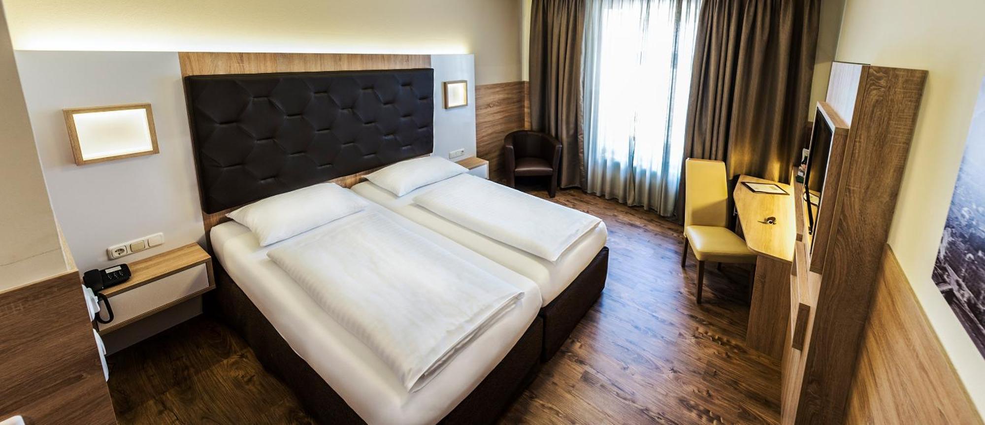 Double Room,1434052885:JPEG