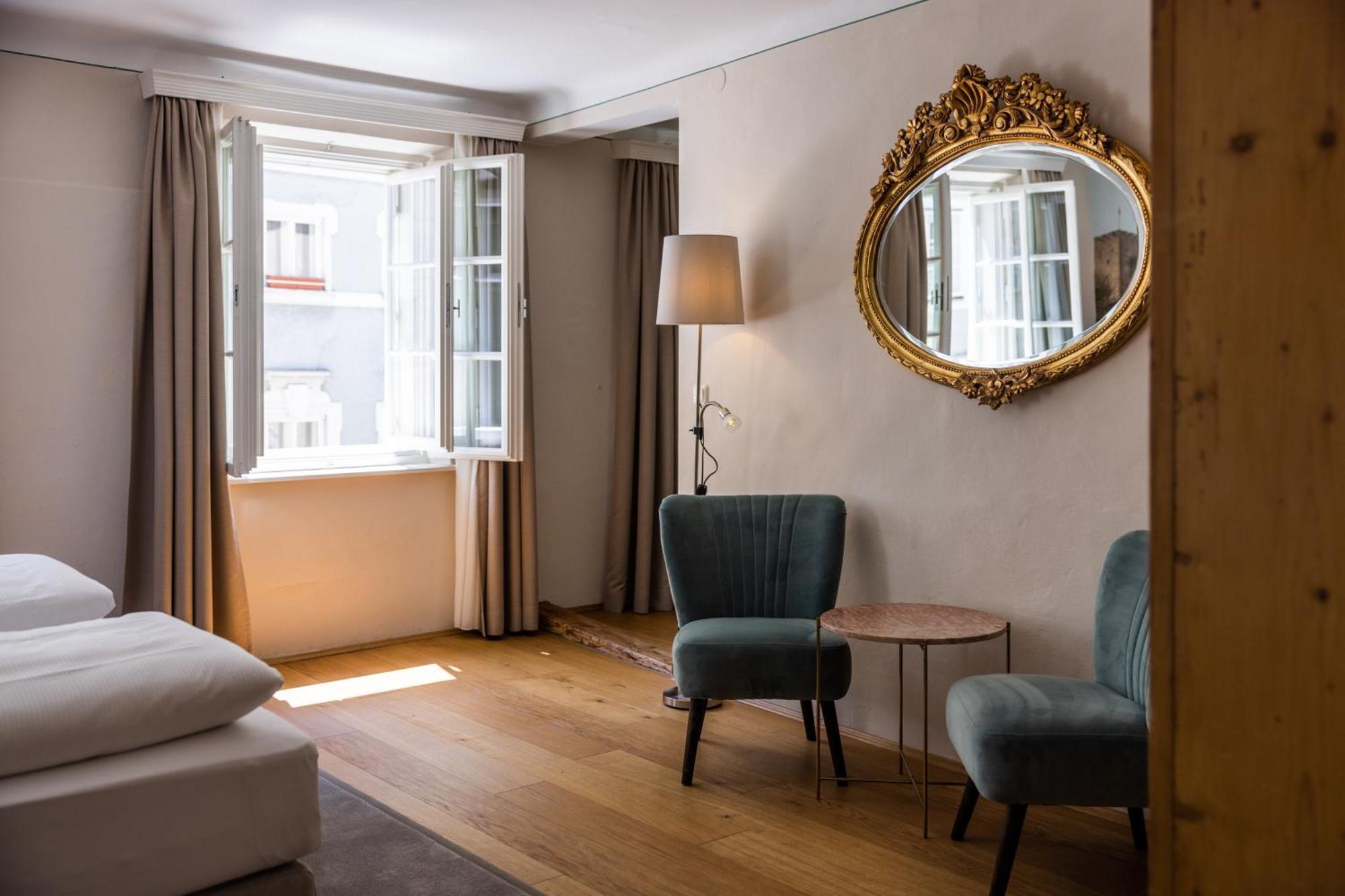 Two-Bedroom Family Apartment,1679562013:JPEG