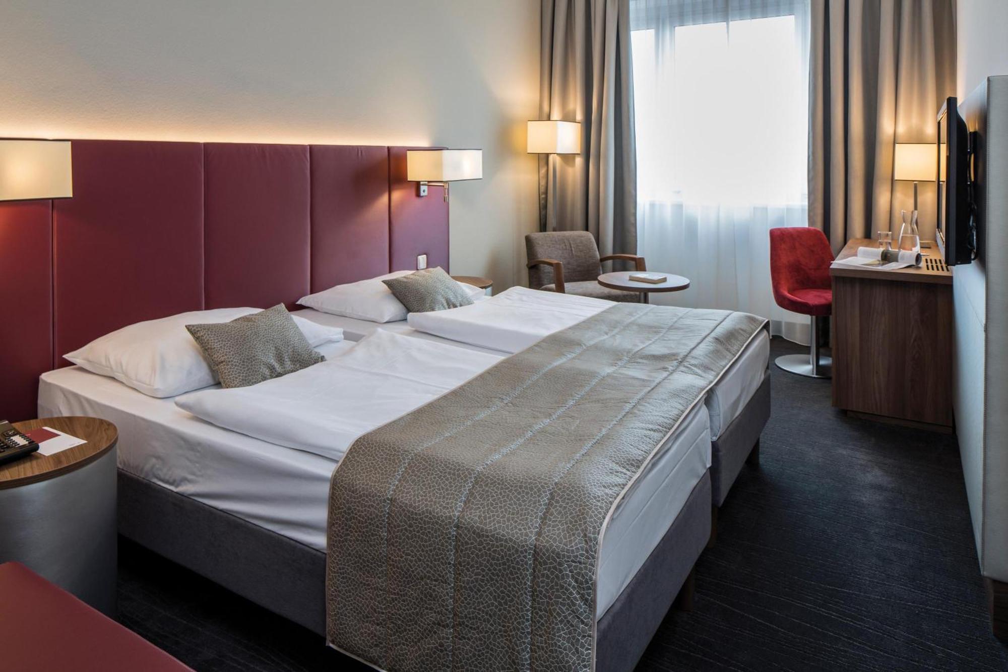 Superior Room,1516433197:JPEG