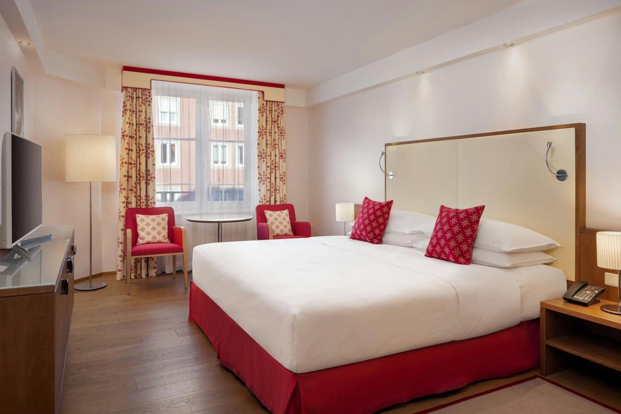Classic Double Room,1677854011:JPEG